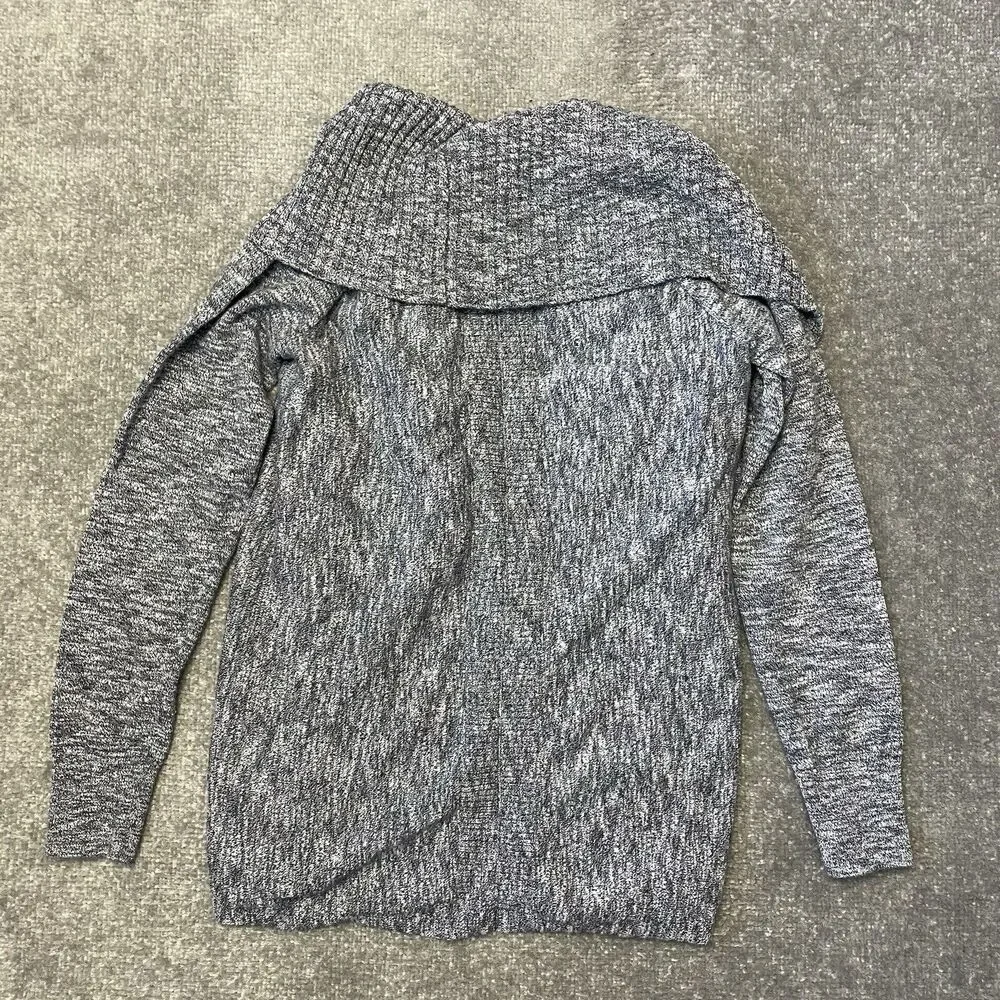 Banana Republic Cardigan Womens Medium Navy Blue White Sweater Casual Knit Shawl